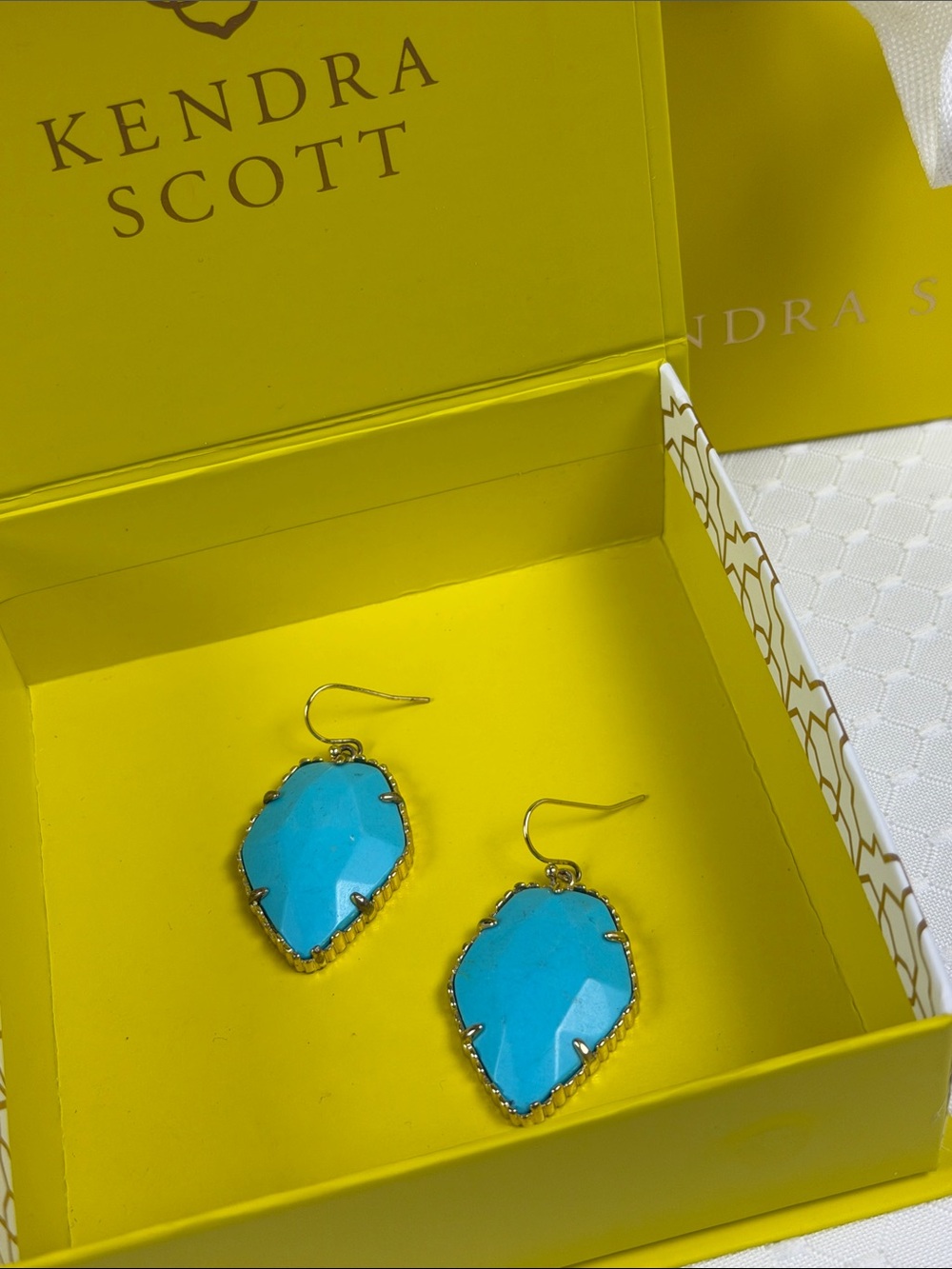 Kendra Scott Bright Turquoise Drop Earrings with Gold Trim